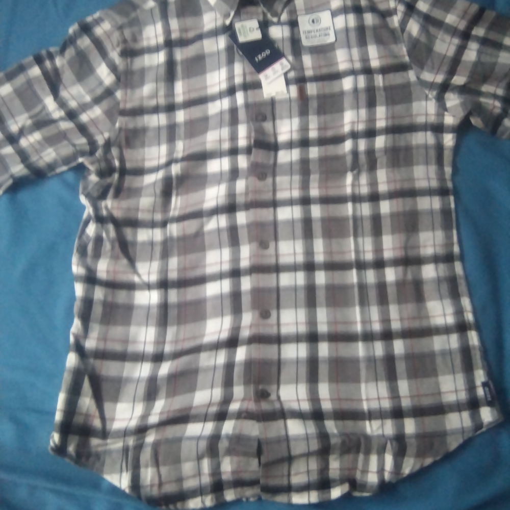 IZOD Flannel- NWT!